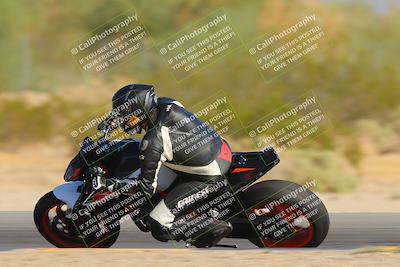 media/Nov-06-2023-Moto Forza (Mon) [[ce023d0744]]/2-Advanced Group/Session 4 (Turn 8 Inside)/